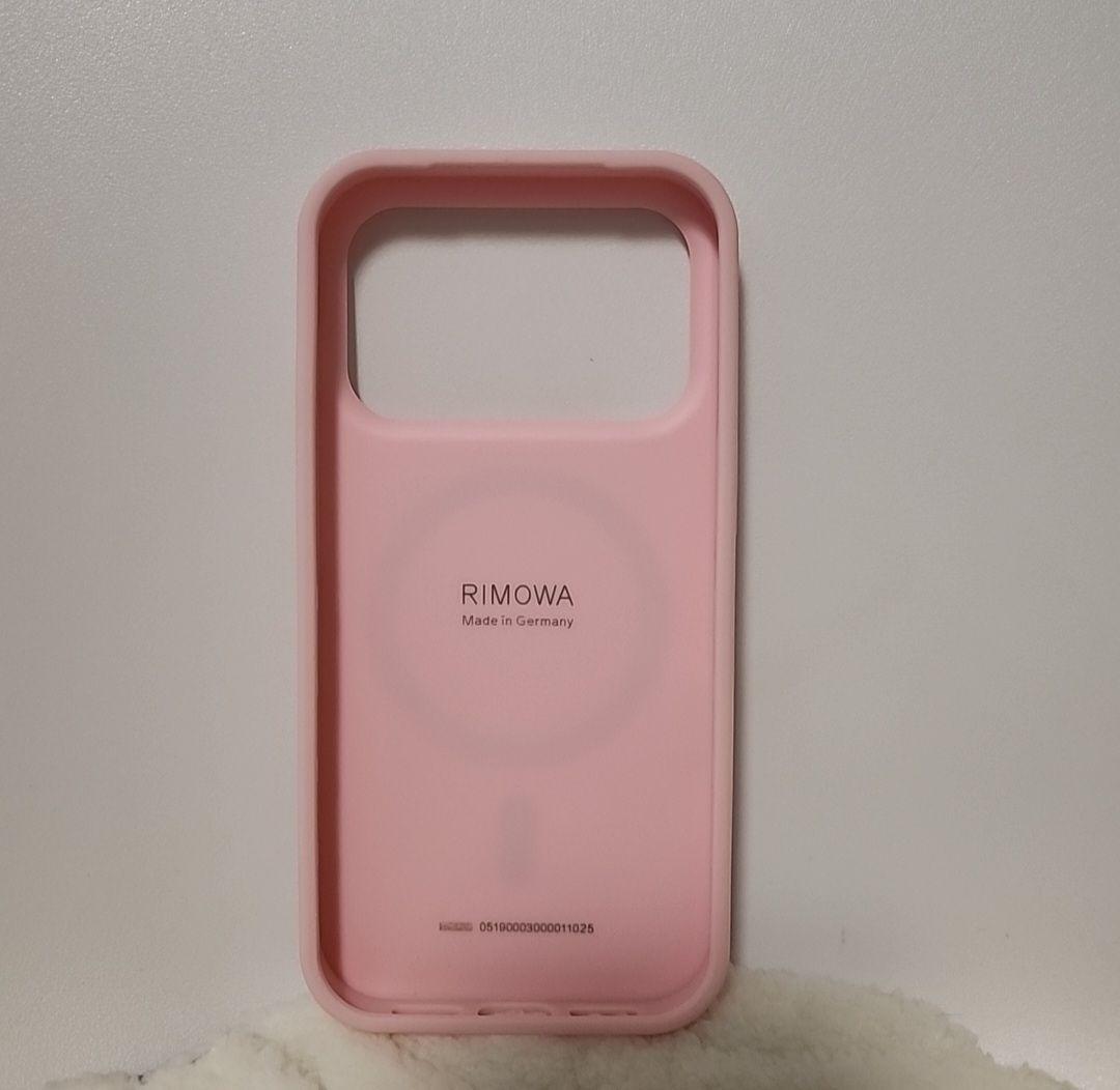 RIMOWA バレリーナピンク iPhone17Proケース