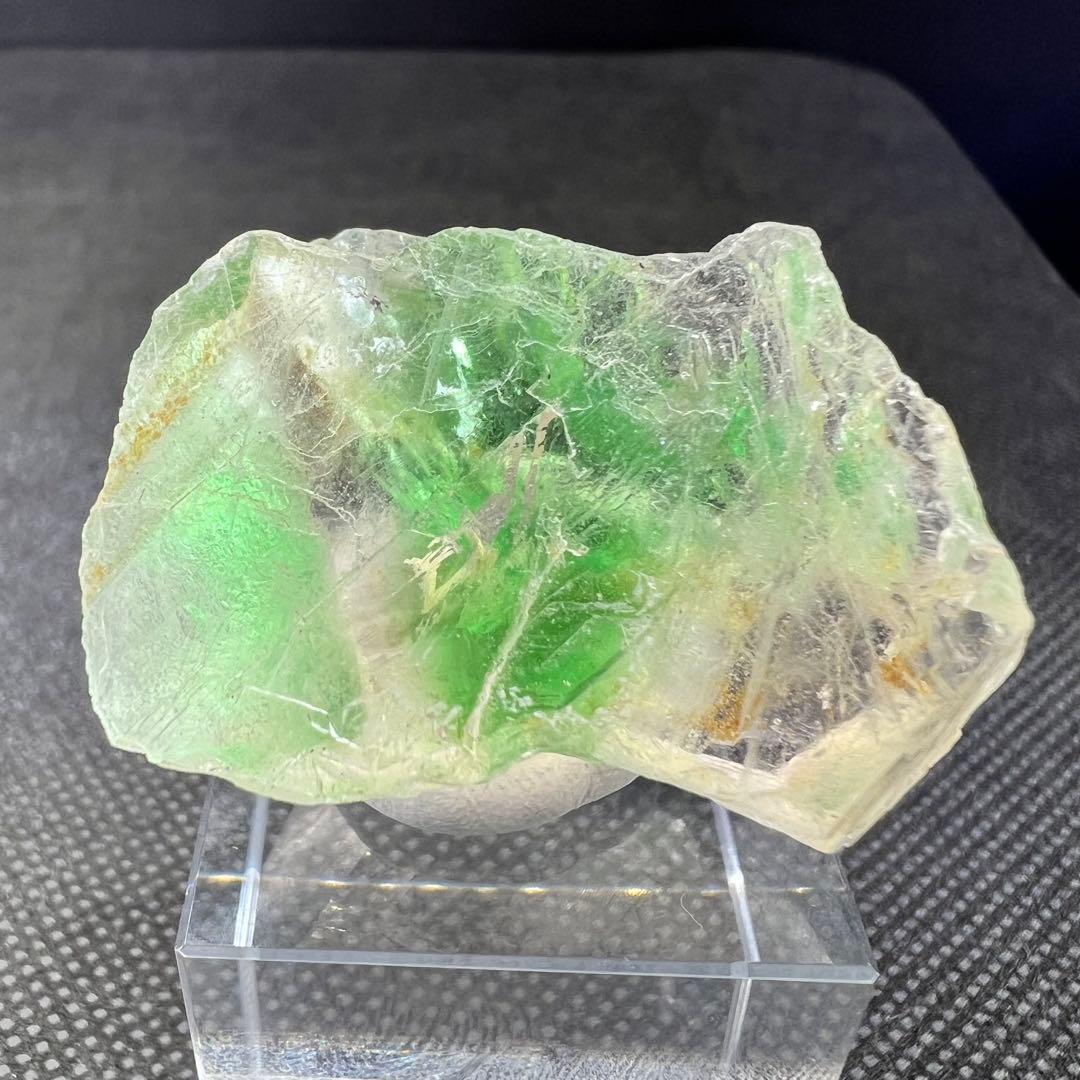 コロンビア　ボヤカ産　希少　カラーチェンジフローライト