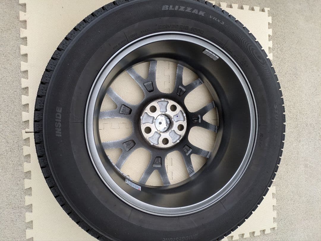 1/5迄値下げ！ 40アルファードスタッドレス VRX 3 225/60/18