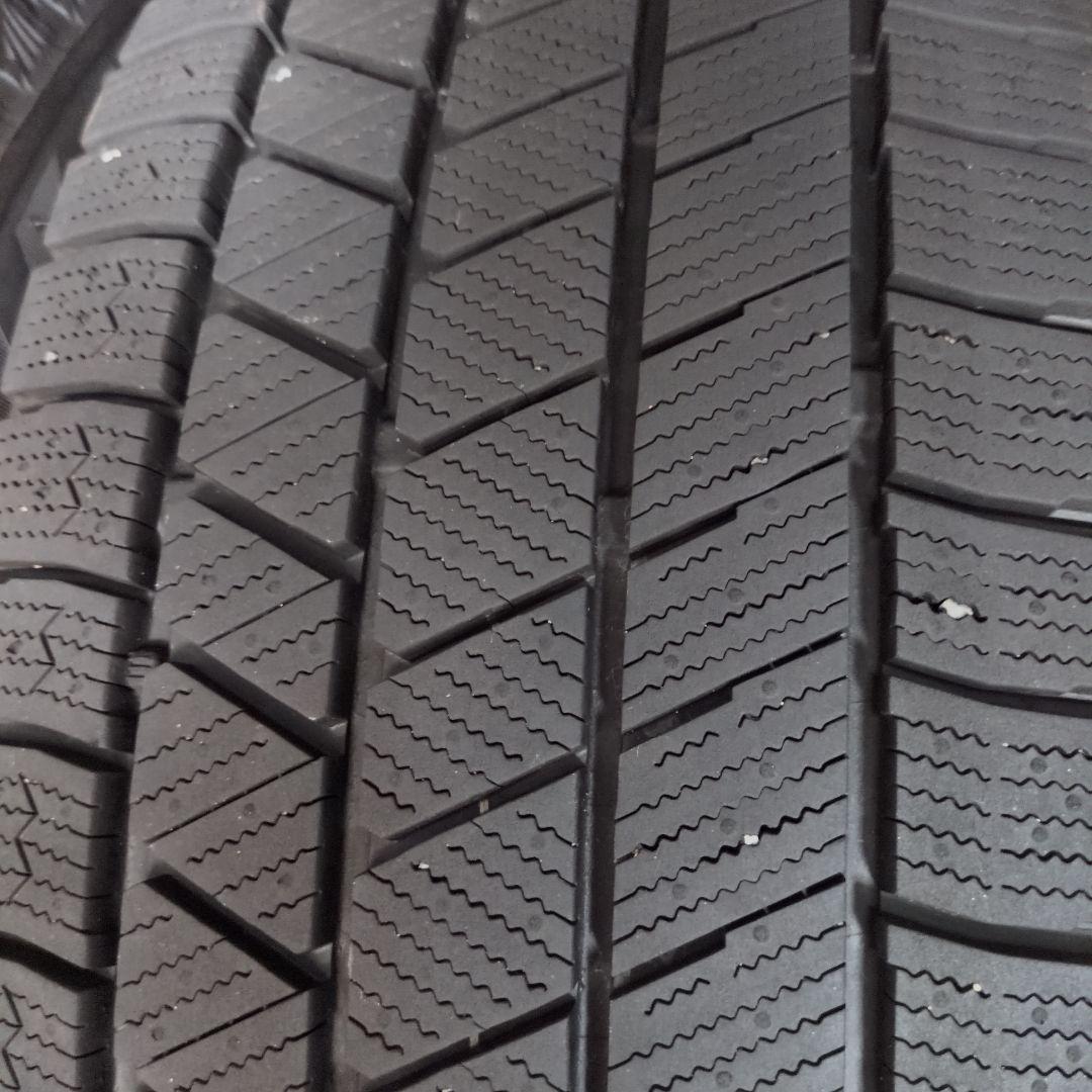 1/5迄値下げ！ 40アルファードスタッドレス VRX 3 225/60/18