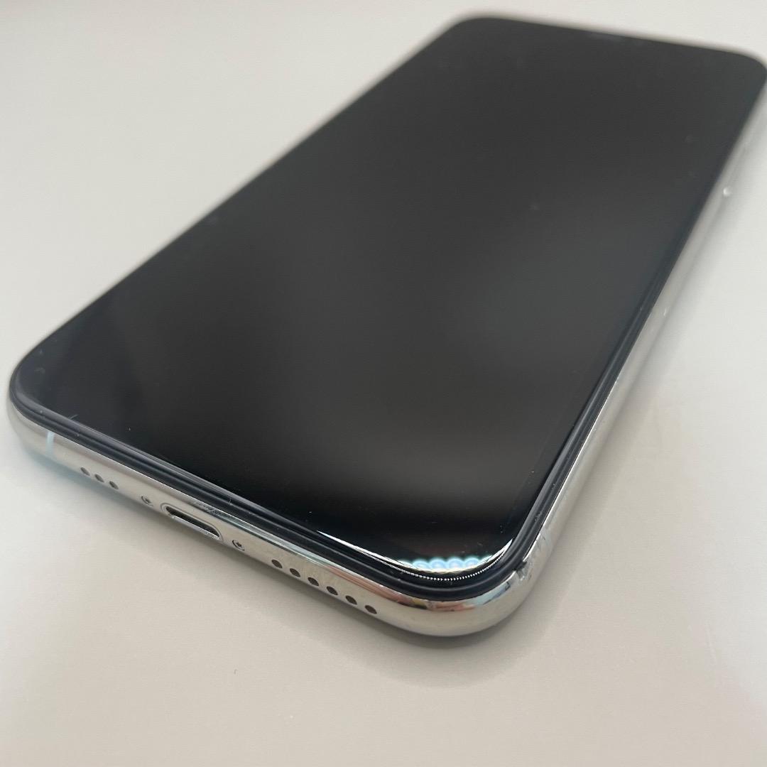 美品✨iPhone11Pro 64GBホワイト　バッテリー新品100％