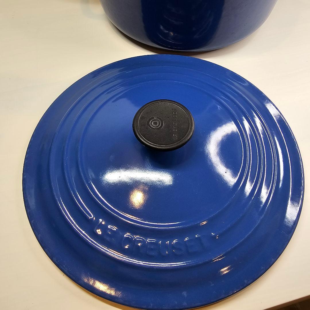 LE CREUSET ル・クルーゼ 両手鍋 マルセイユブルー 青い 22CM