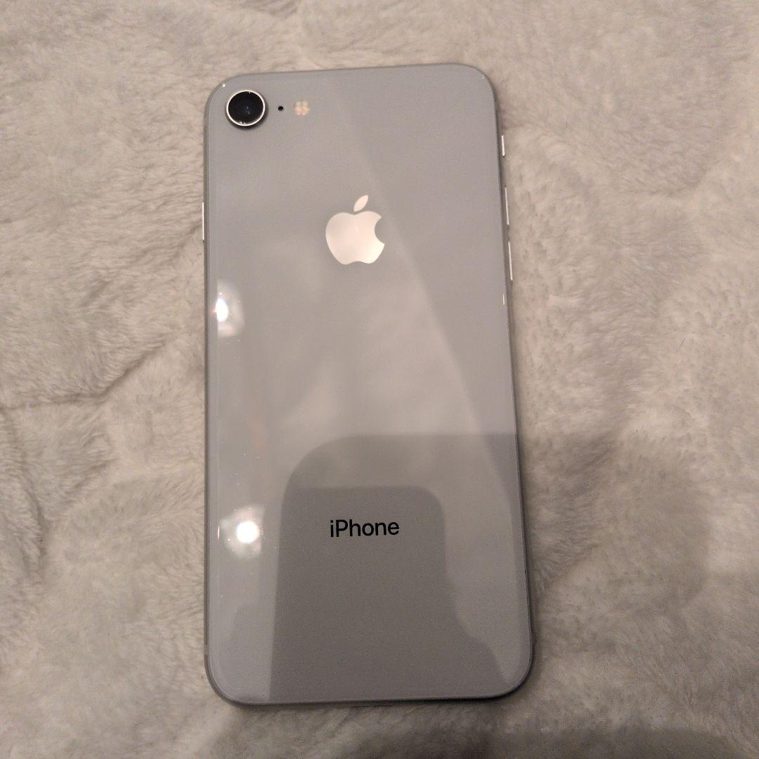 S*）様 Apple iPhone 8 ホワイト 64GB.本体