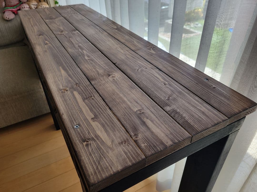 110✕36 カウンターテーブル　ウォールナット　無垢材　木製黒脚　棚つき