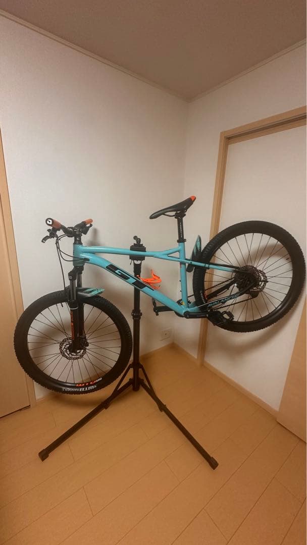 お引き取り限定 富山,金沢 県 2020GTAvalanche マウンテンバイク