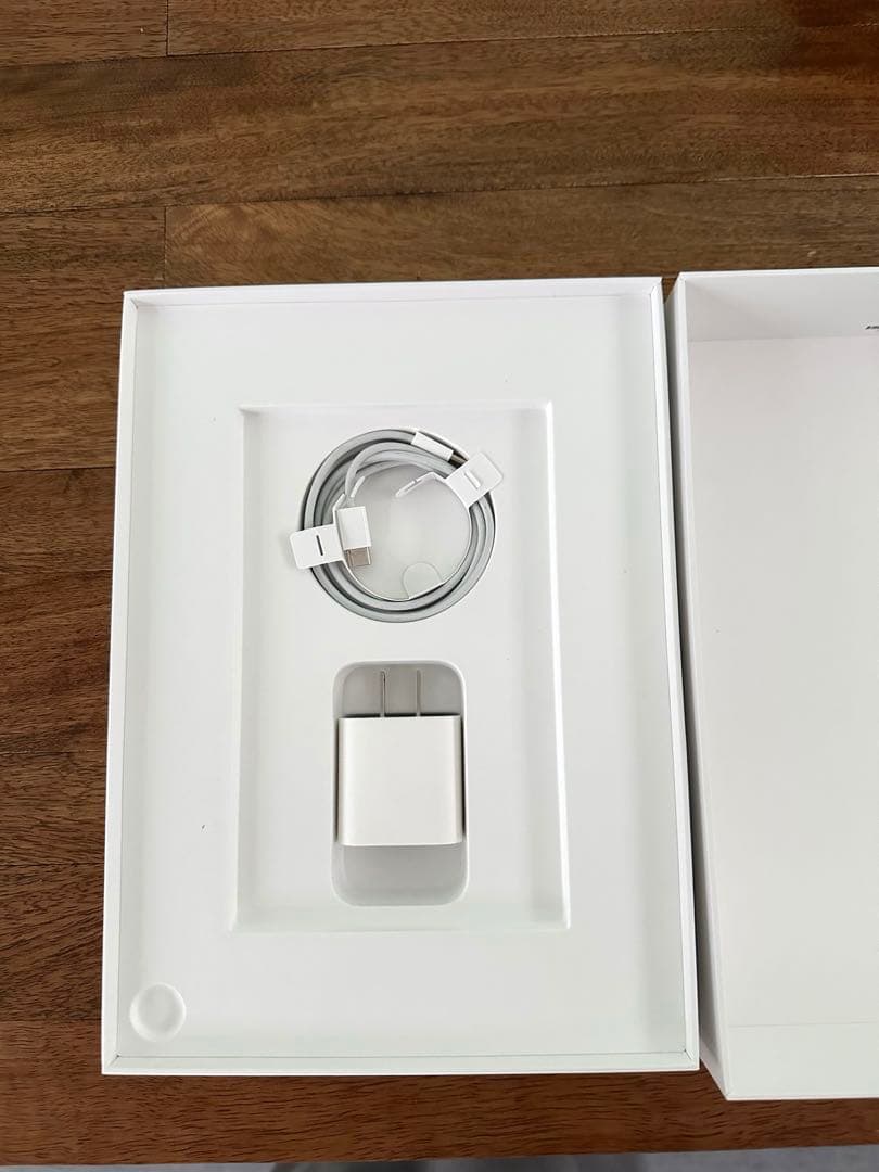 iPad Air (第4世代) 64GB Wi-Fiモデル