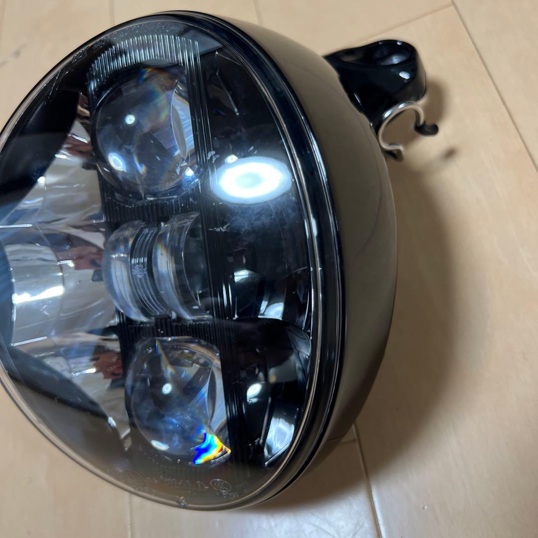 ハーレーブレイクアウト　fxbrs純正ヘッドライト
