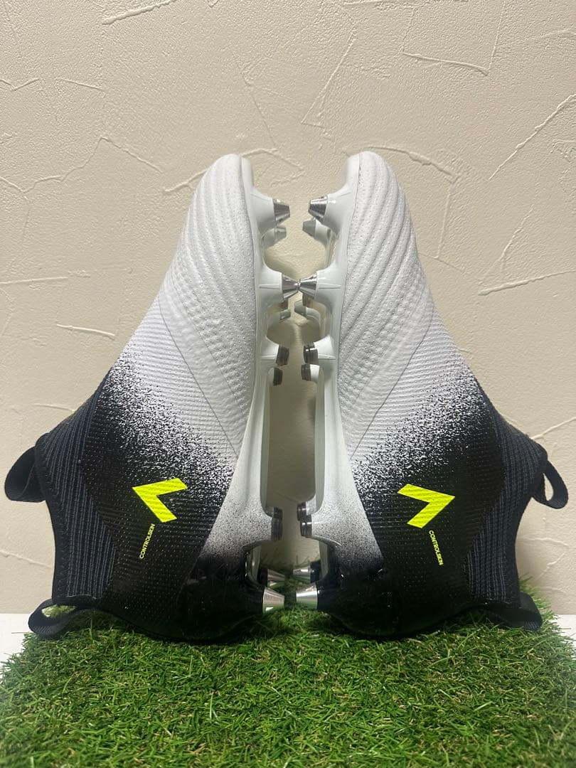 アディダス　エース　ピュアコントロール 17+ SG 25cm