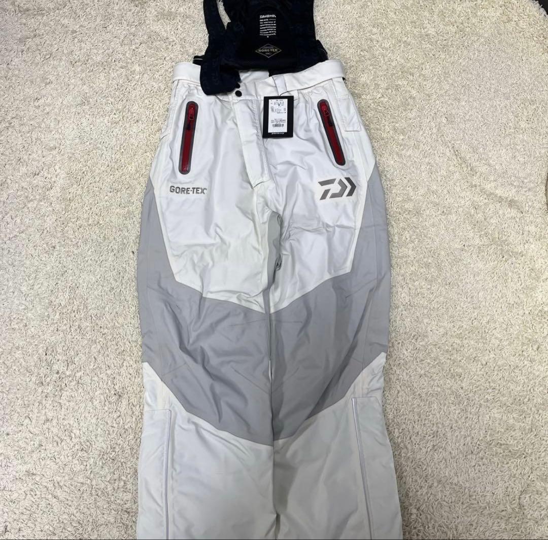 ダイワ　GORE-TEX 高級フィッシングジャケット　上下インナー3点セット