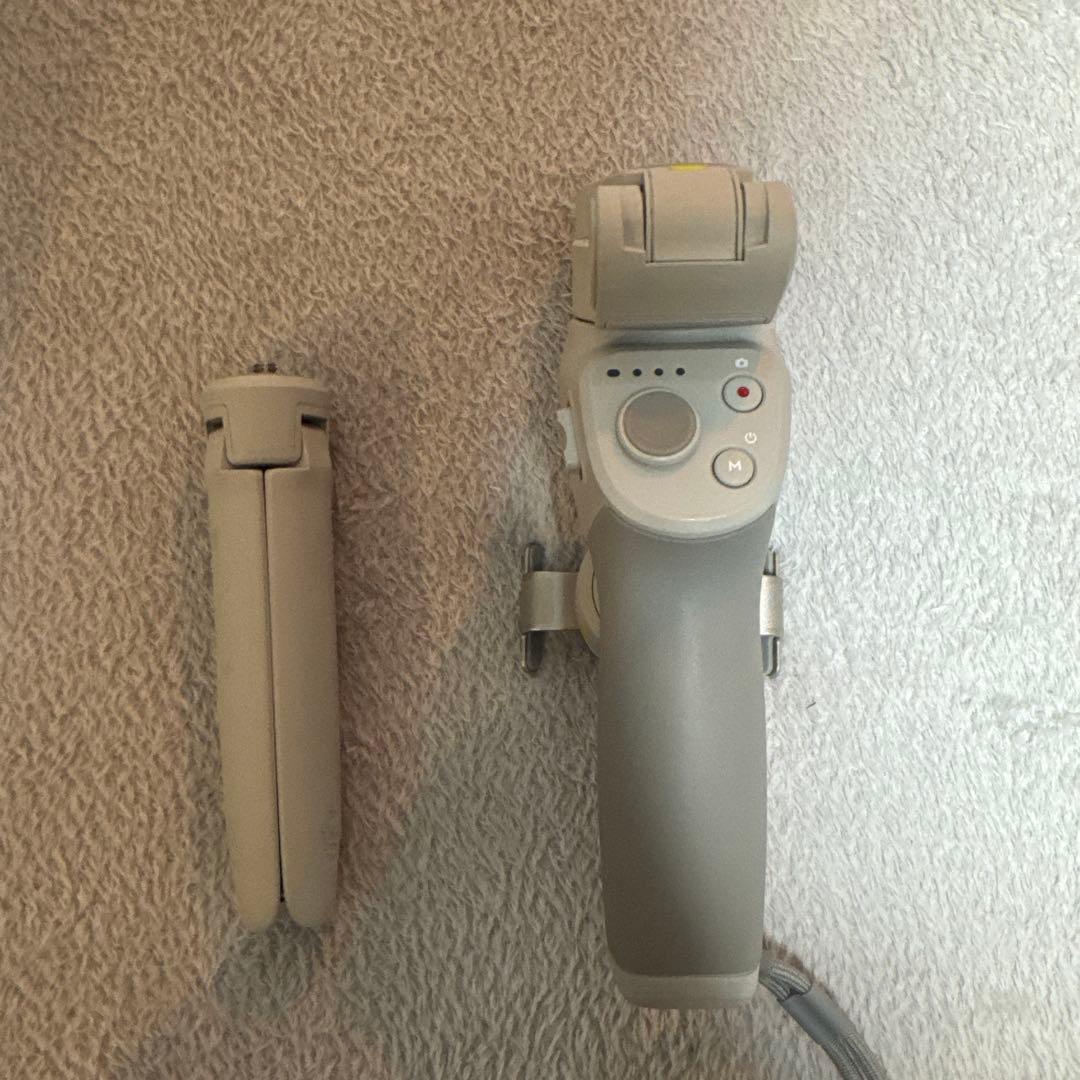 DJI OM 4 スマートフォンスタビライザー