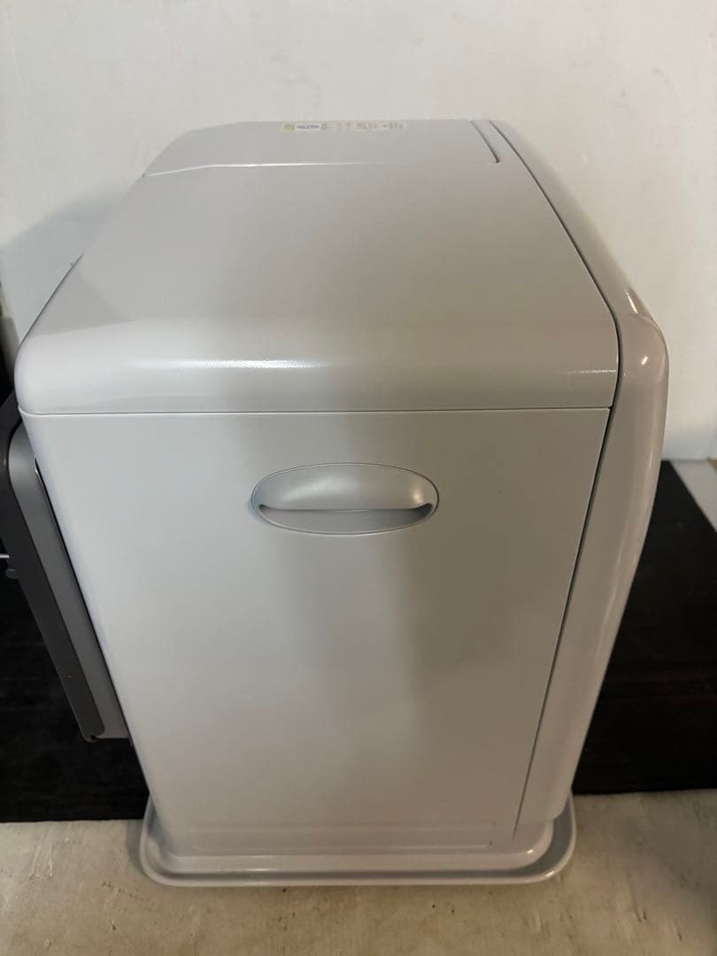 美品‼️2023年製 ‼️ダイニチ ブルーヒーター FW-4723LS