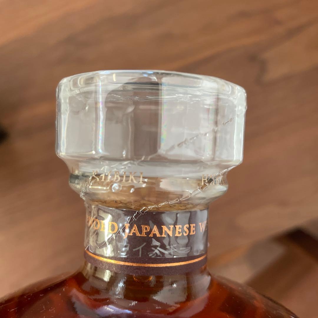 サントリー響 21年ウイスキー 700ml 新品未開封箱綺麗