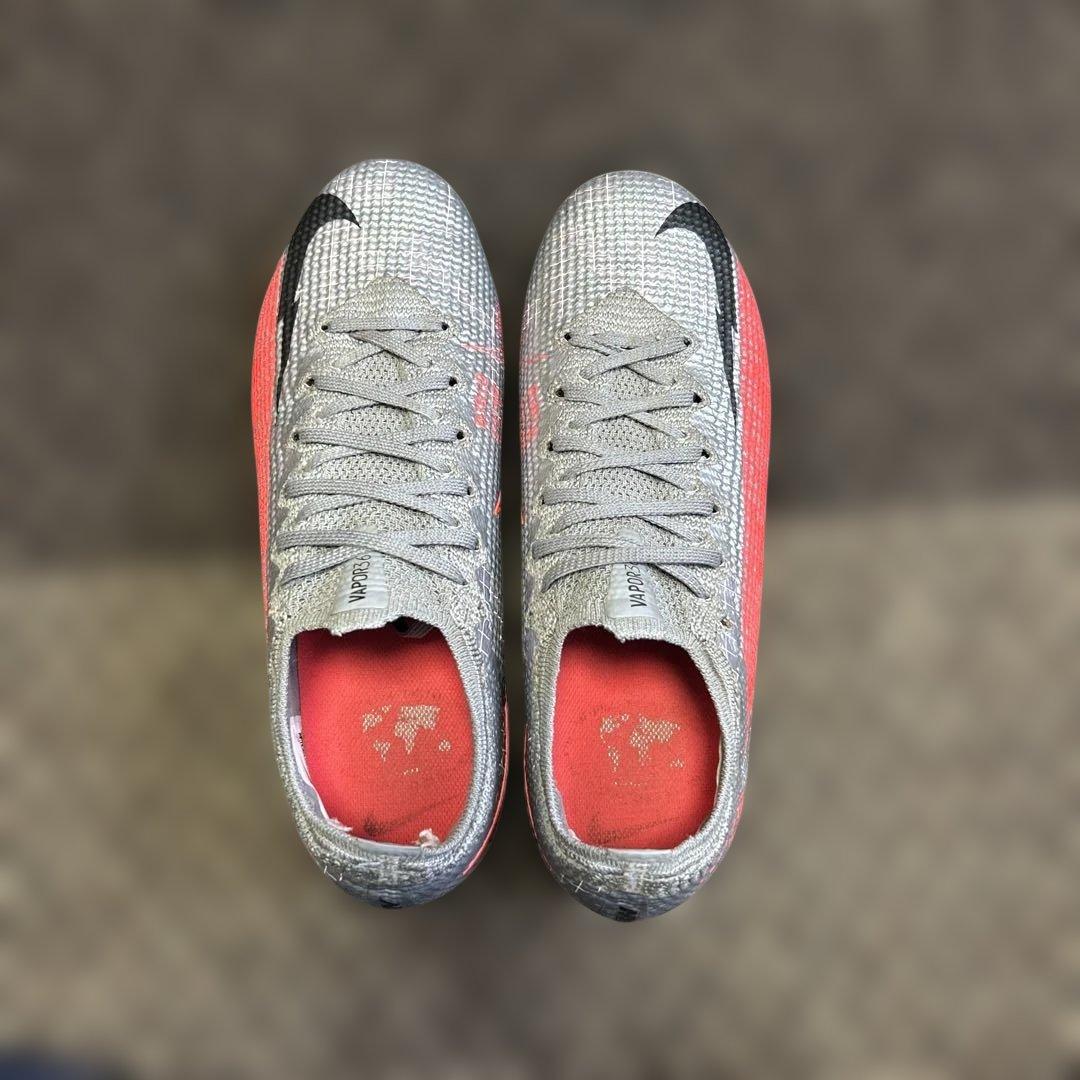 Nike マーキュリアル23.0