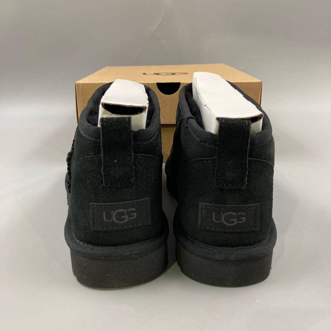 ☆新品未使用　UGG Classic Ultra Mini