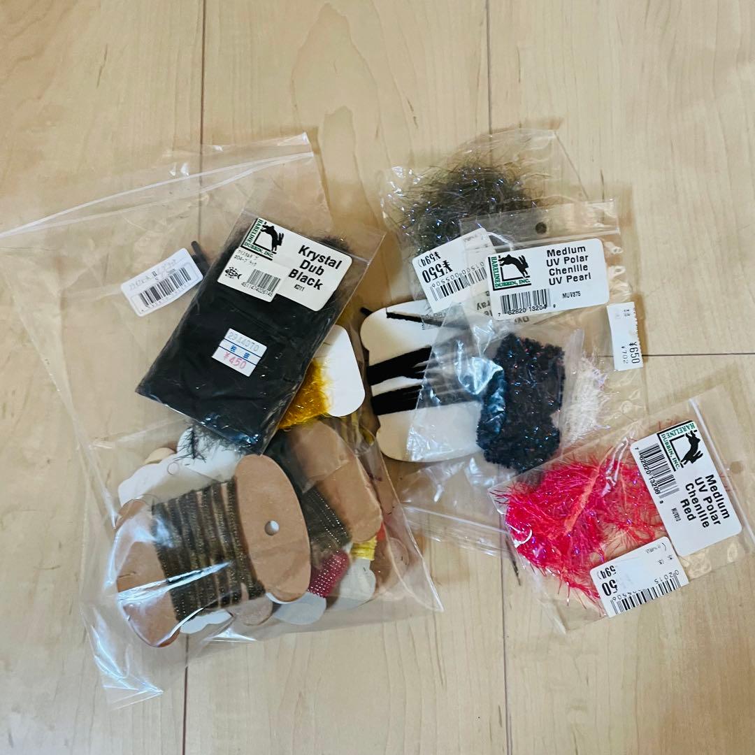 フライフィッシングのマテリアル、フライフック　タイイング