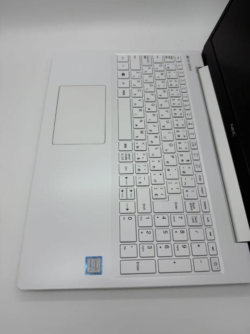 未使用品近い NEC 第八世代 i7 20G SSD+HDD Office付き