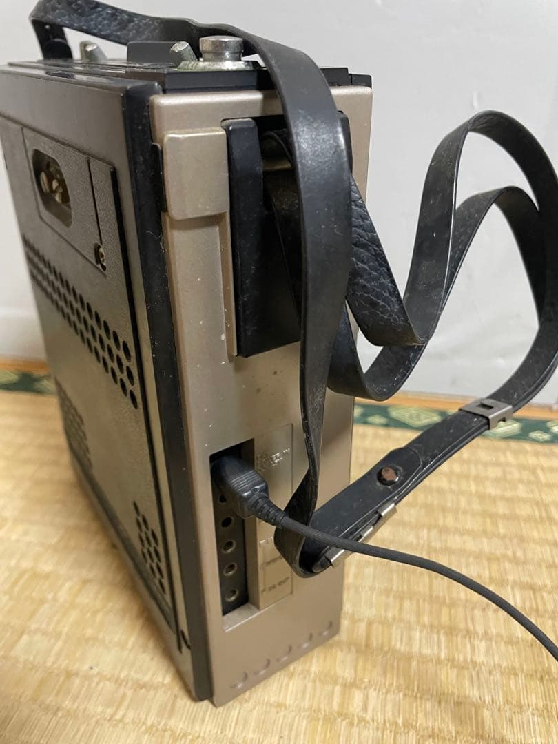 SONY ICF-5500ラジオ受信機 ACアダプター付