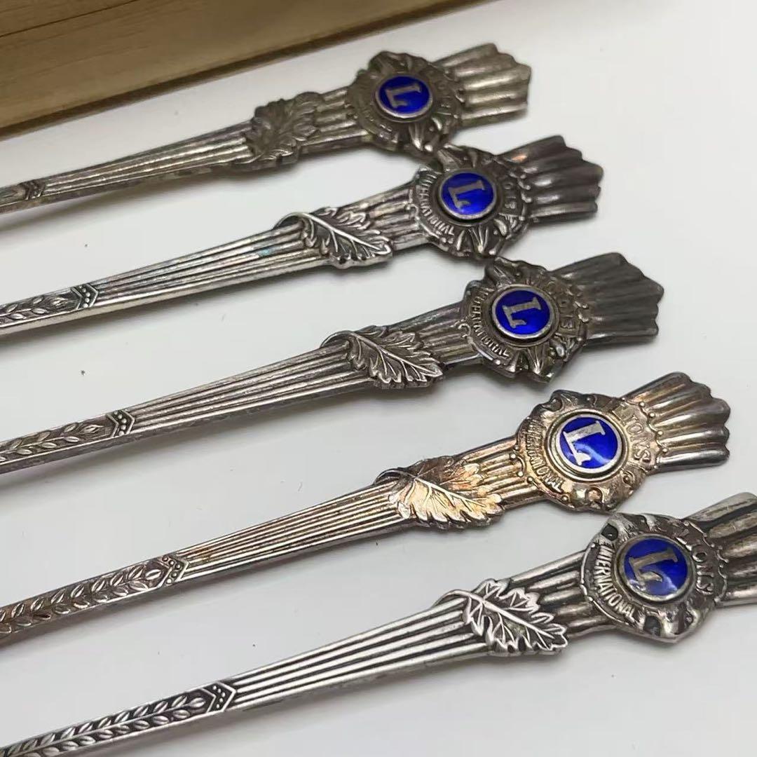 ライオンズかクラブ 銀製 フォーク 5本セット 桐箱付き SILVER刻印
