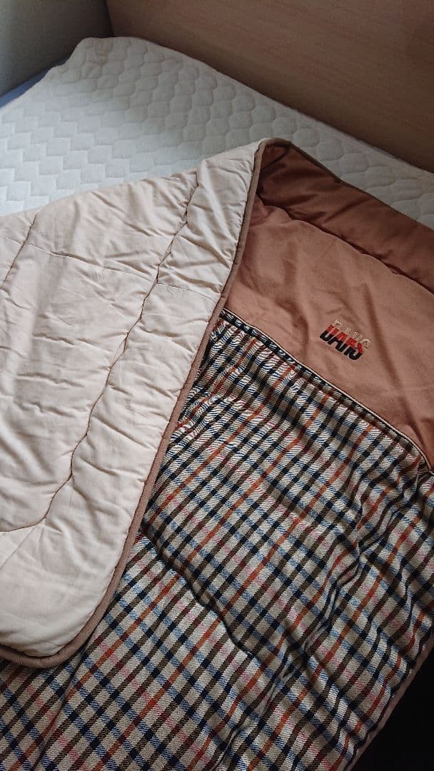 新品：DAKS 高級ベージュチェック柄ブランケット＆綿 掛け布団　セット