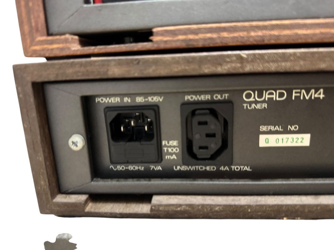 QUAD 606 FM4チューナー　QUAD44プリアンプ