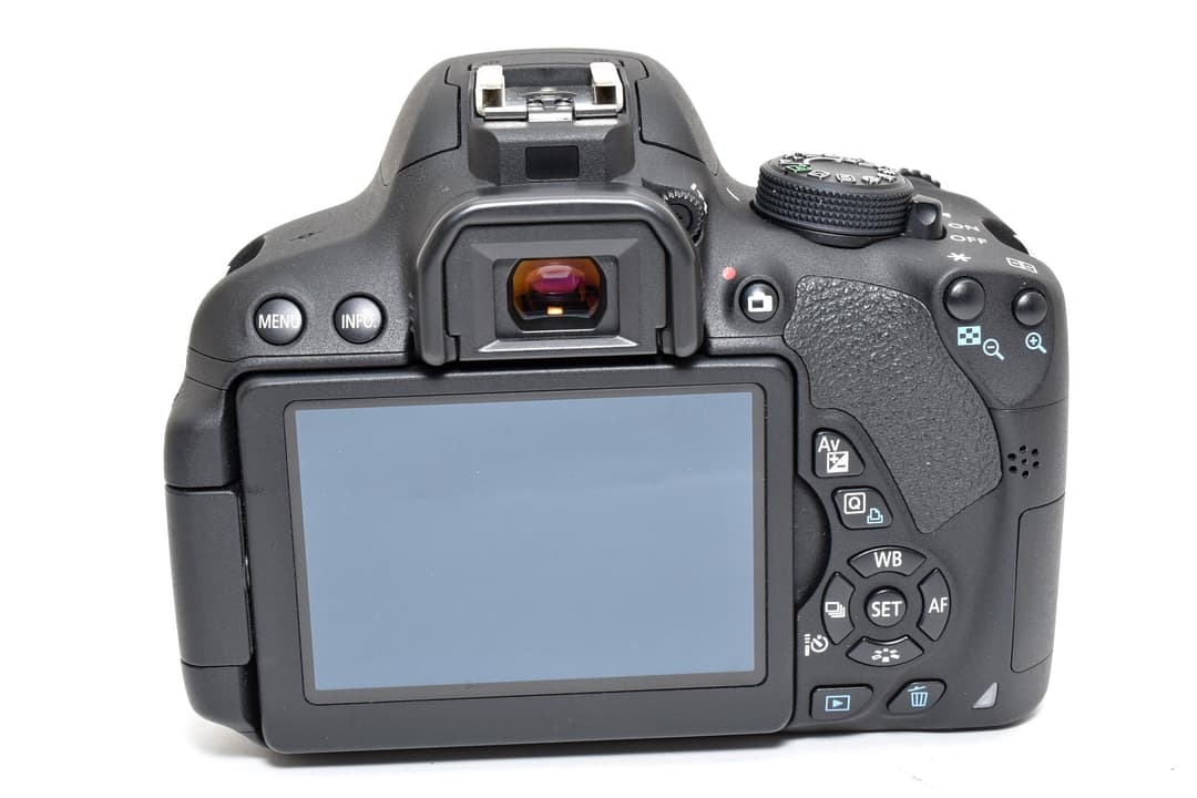 ■極上品■ キャノン EOS Kiss X7i #D043