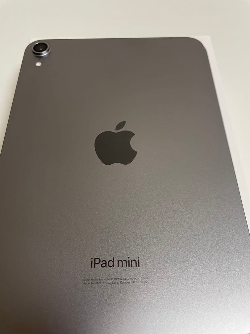 【ほぼ未使用】iPad mini A17Pro スペースグレー 128GBセット