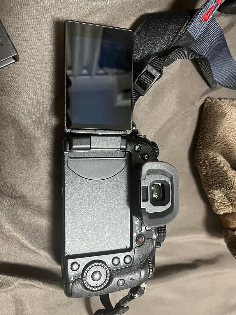 LUMIX GH4 デジタル一眼レフカメラ 本体 レンズ、バッテリー2個付き