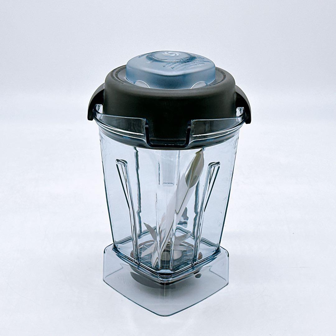 Vitamix バイタミックス 高性能ブレンダー VM0111 ホワイト