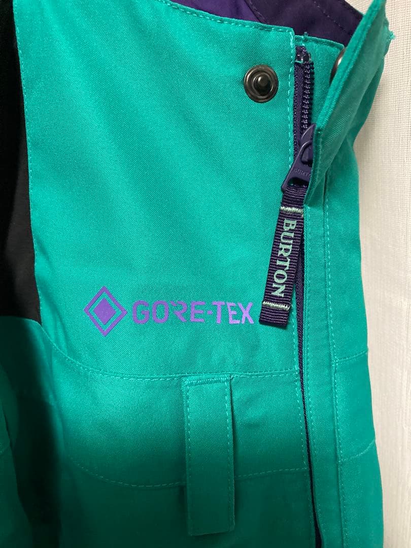 【美品】BURTON GORE-TEX 子供用スノーボードウェア　上下セット
