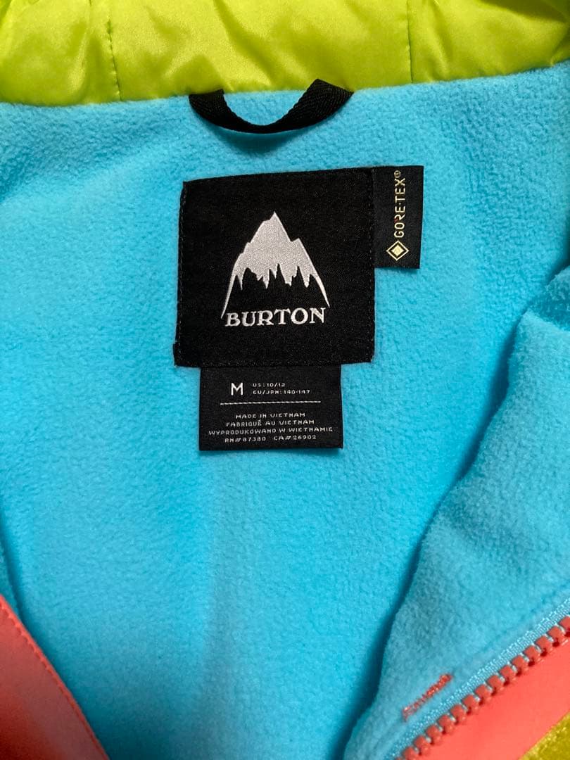 【美品】BURTON GORE-TEX 子供用スノーボードウェア　上下セット