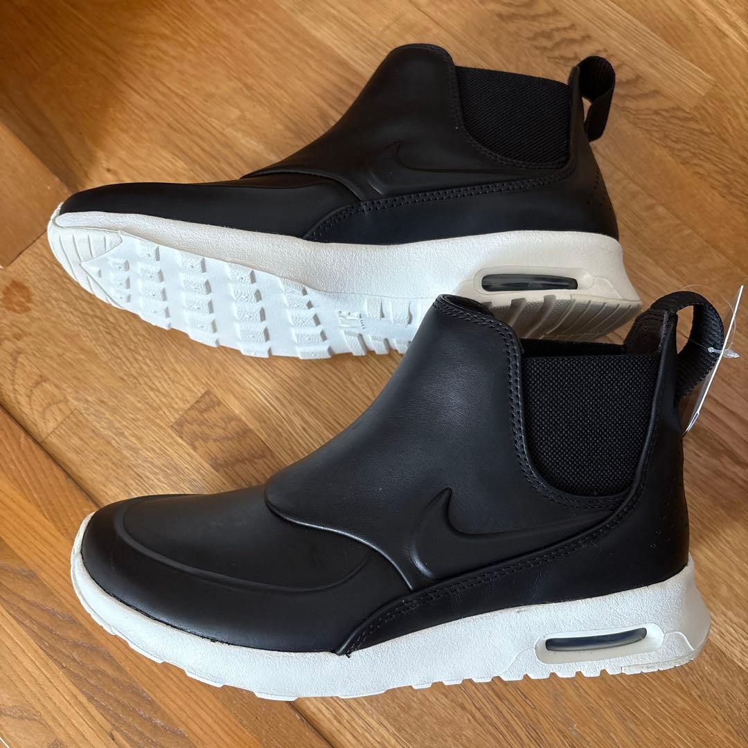 NIKEエアマックスシアMID