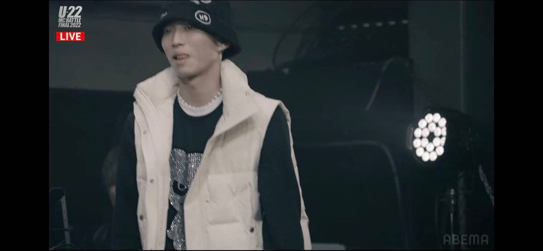 百足着用ダウンベストスウェットセット