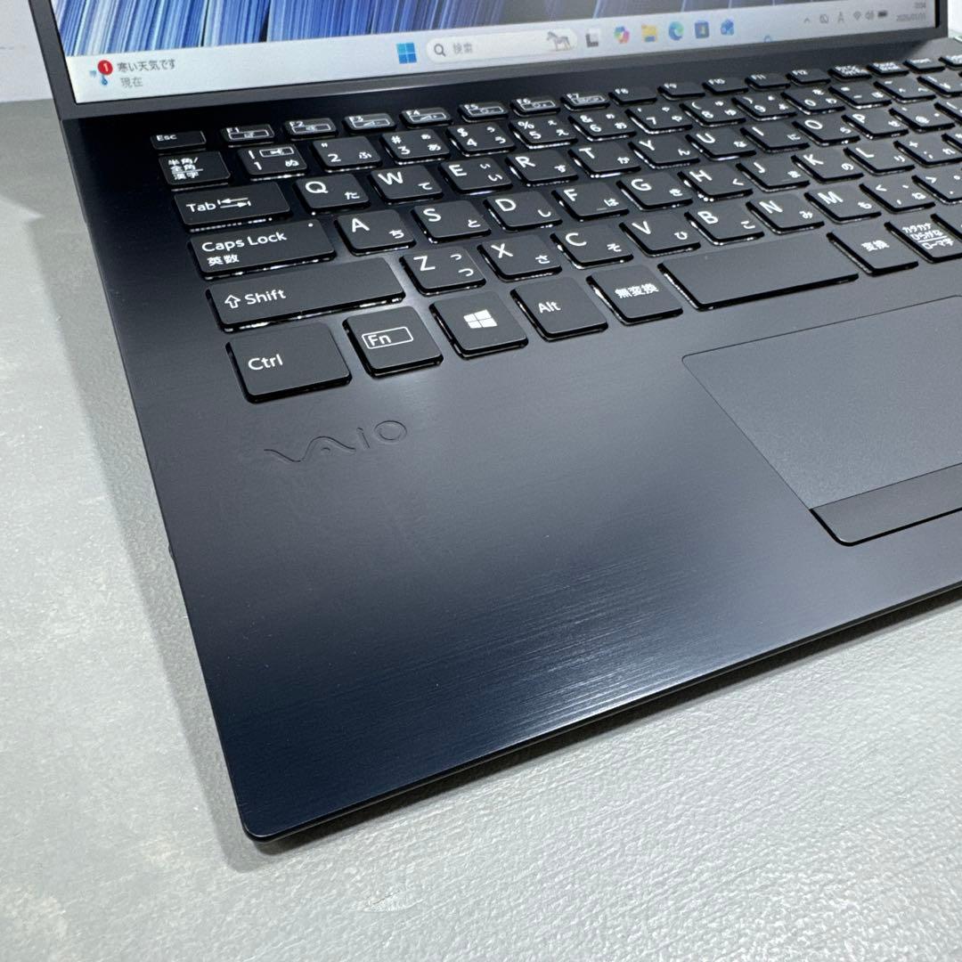 【高性能】VaioSX14ブラック☘10世代i7☘NVMe512GB