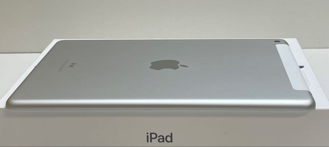 #10 ipad 第6世代 128GB Wi-Fi + Cellular 93%