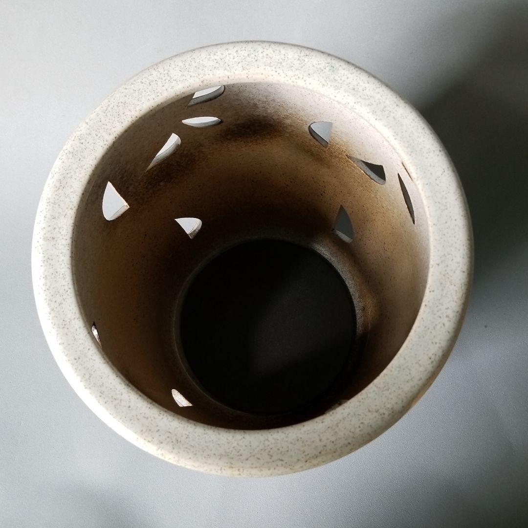 信楽焼傘立て  白透かし 高さ４５cm