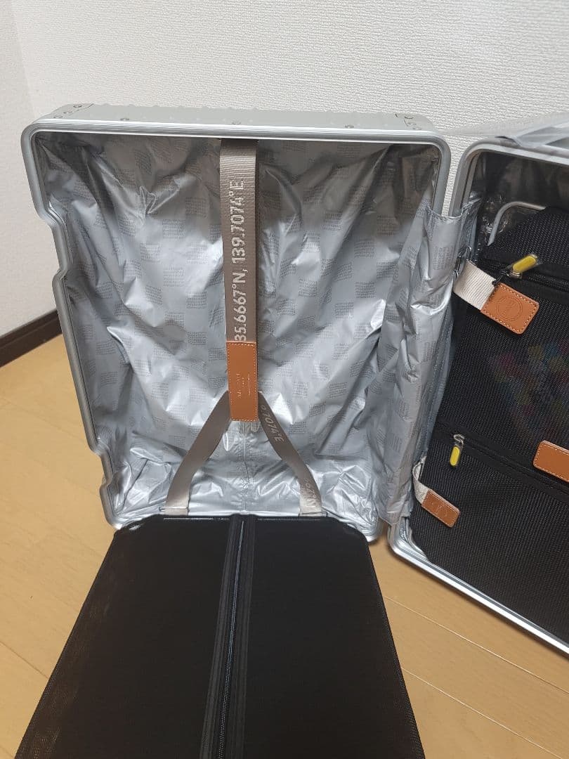 【新品未使用】希少イノベーター最新モデル。ラゲッジタグ付き