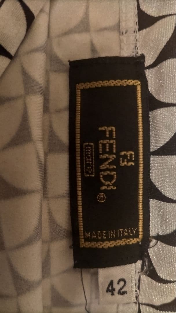 ＦＥＮＤＩ　キャミソール