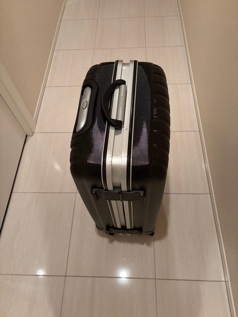 サムソナイト旅行用スーツケース