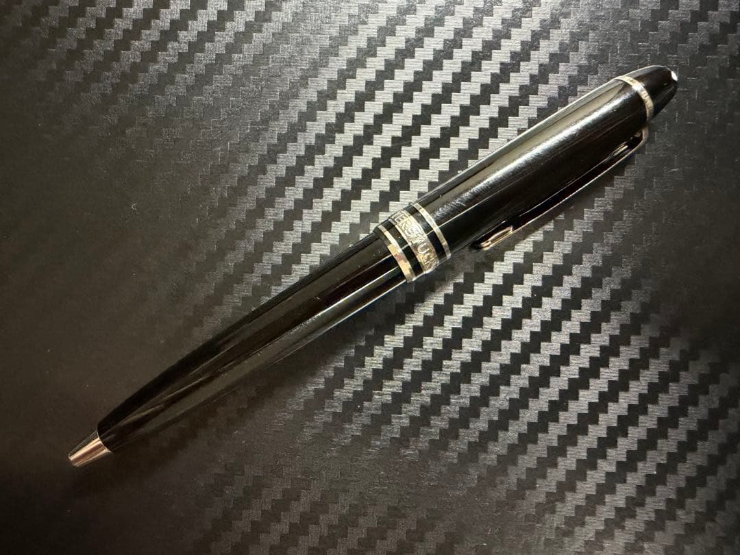 美品 モンブラン マイスターシュテュック P116 プラチナライン ボールペン