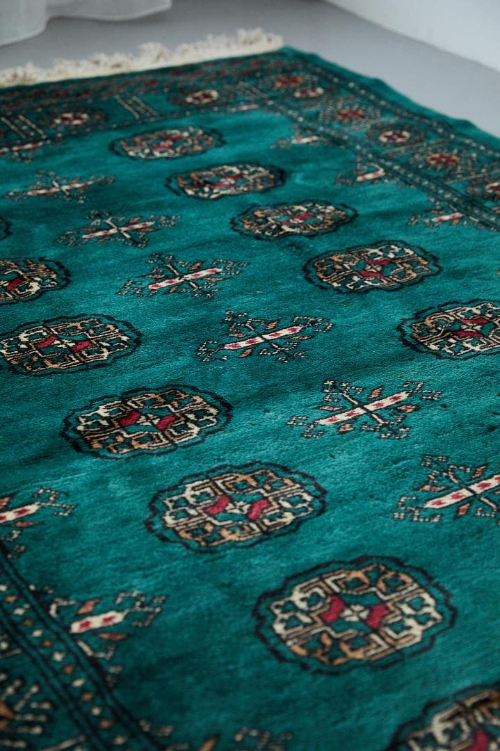 希少　ヴィンテージラグ　ラホール産　トライバルラグ（208×127cm）緑