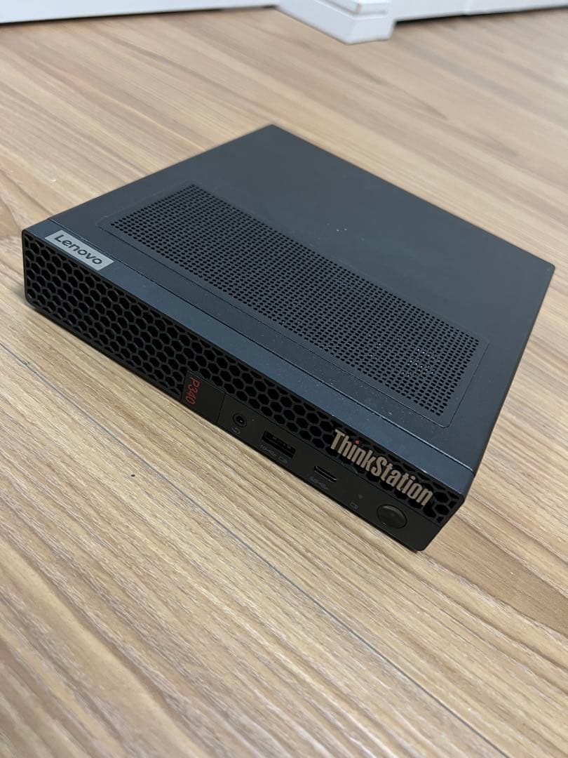 ミニPC Lenovo ThinkStation P340 Tiny