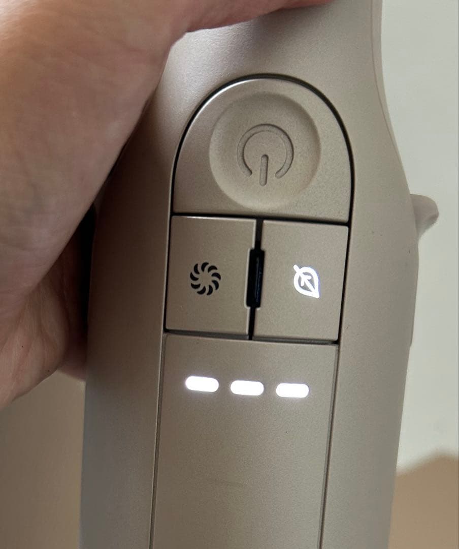 Shark EVOPOWER DX ハンディクリーナー WV517JST