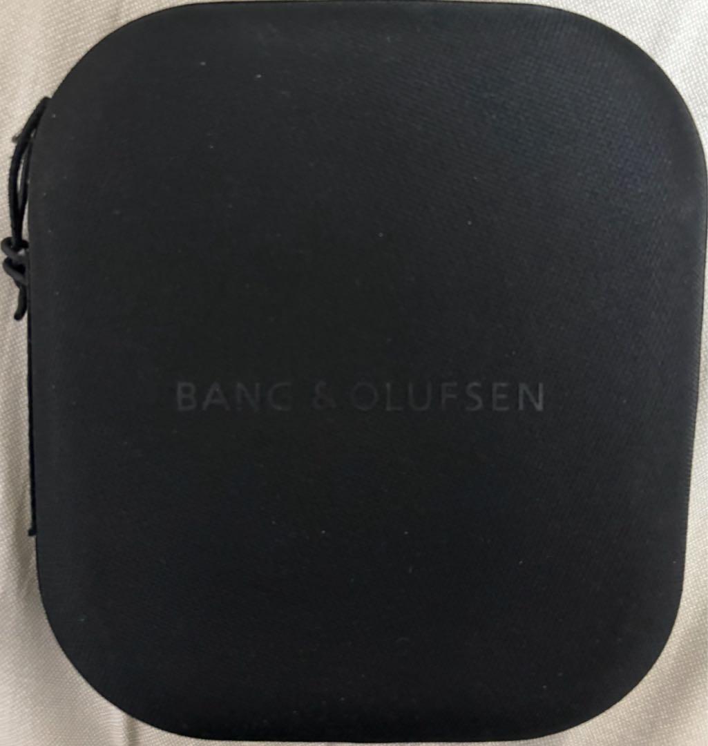 ヘッドホン BEOPLAY HX