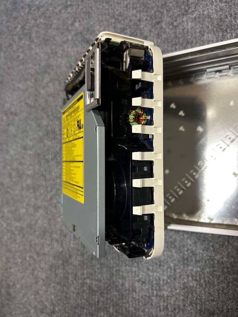 Macデスクトップ Mac mini 2005 G4 1.42Ghz 1Gb OS9 AirMac