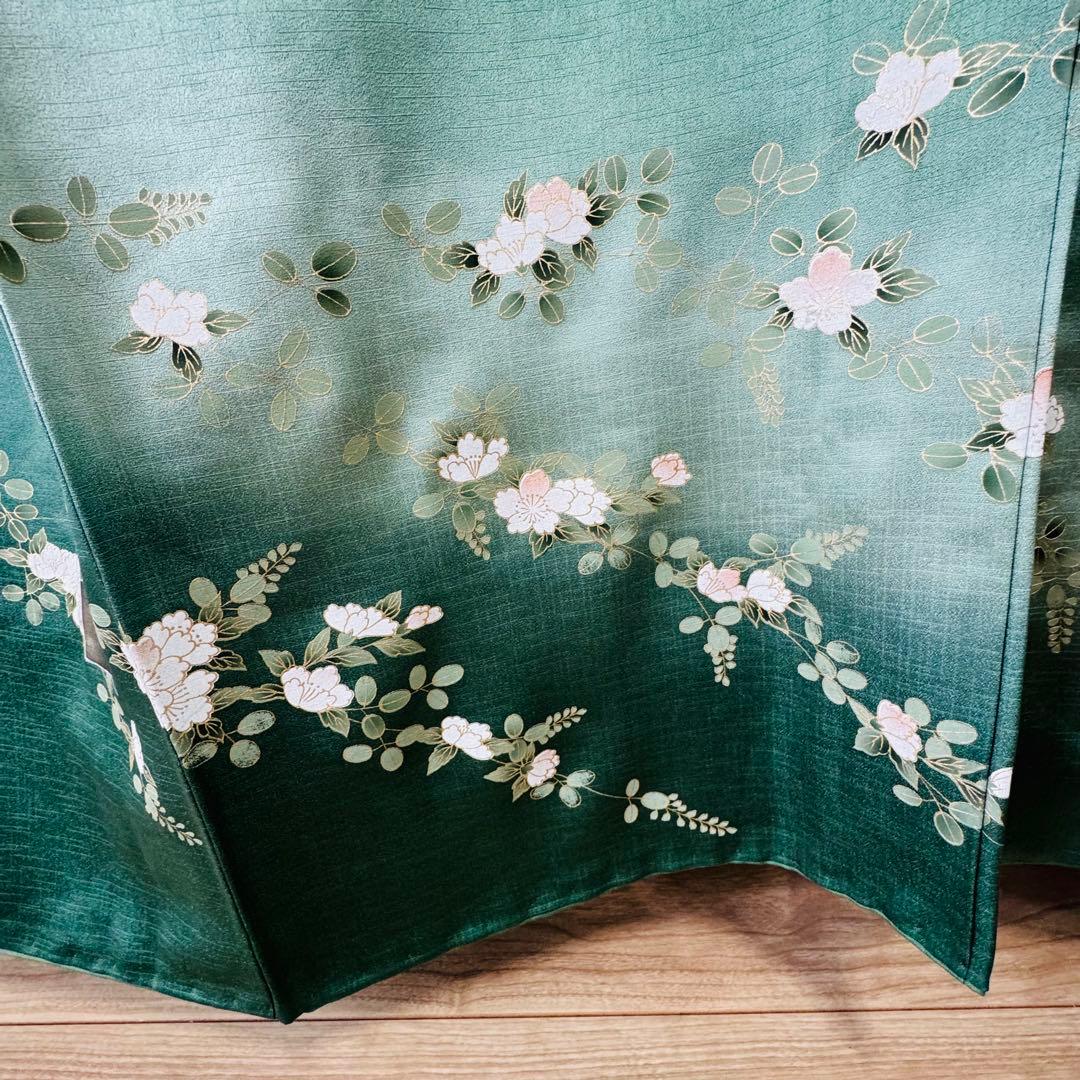 超美品　正絹　袷　現代　広襟　訪問着　着物　紋無し　161㎝　緑　光沢　金彩