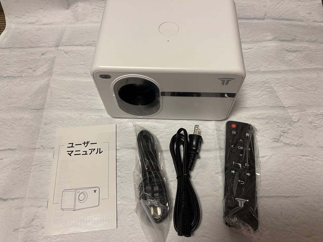 ミニプロジェクター❤️小型⭐️12000LM⭐️ネイティブ1920x1080P解像度