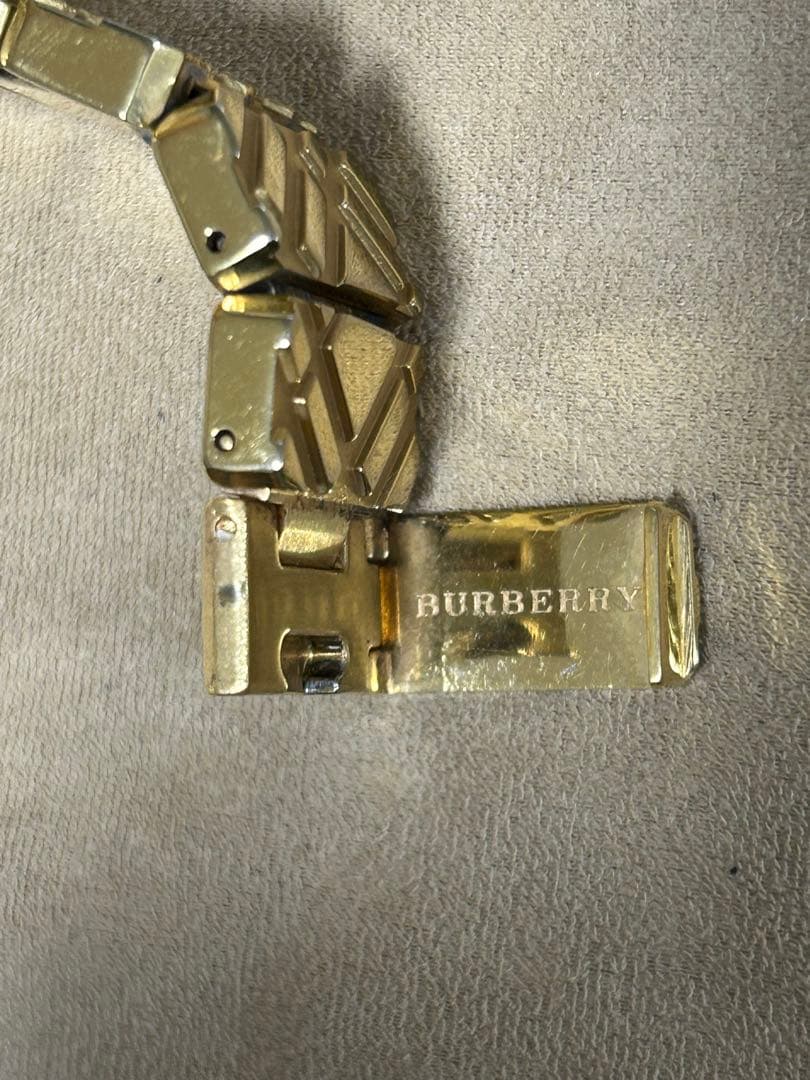 Burberry レディース 時計 ゴールド