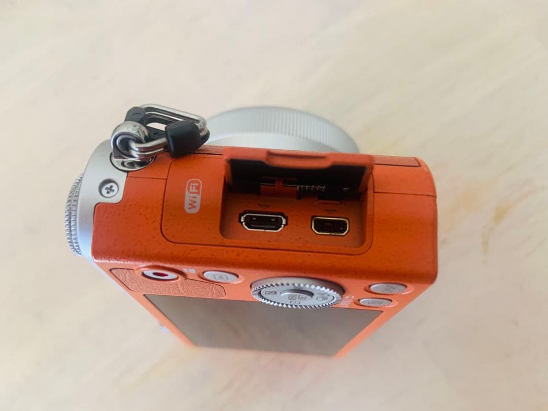 デジタルカメラ Lumix GM1