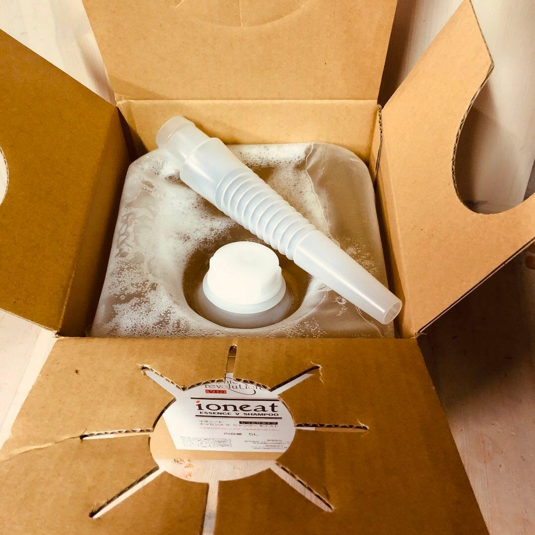 あっきー様　5リットルライト1個　イオニートシャンプー