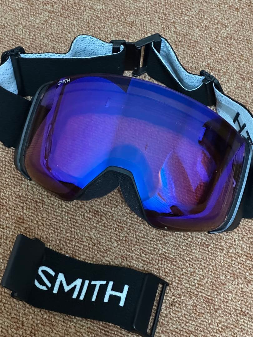 【値下げ】SMITH 4DMAG ゴーグル レンズ3枚 ケース延長ベルト付スミス